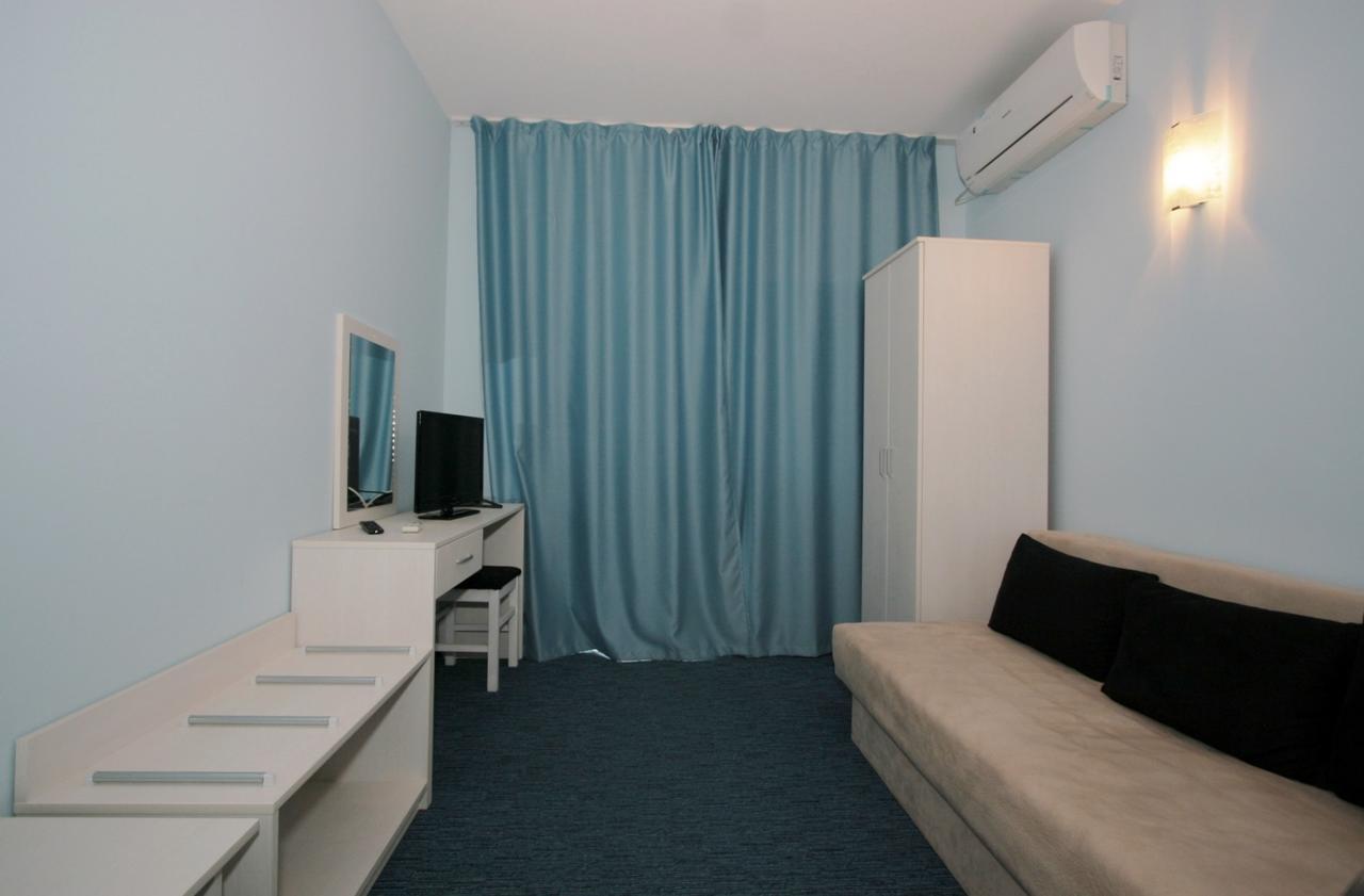 Sunny Beauty Palace Hotel Pantai Sunny Bagian luar foto